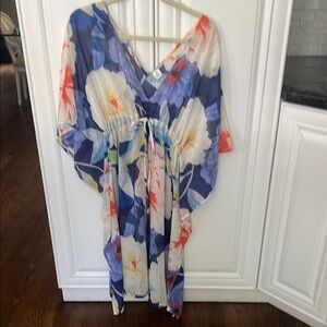 Echo Multicolor V-Neck coverup